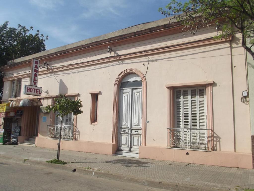 Hotel Danaly Salto Exterior foto